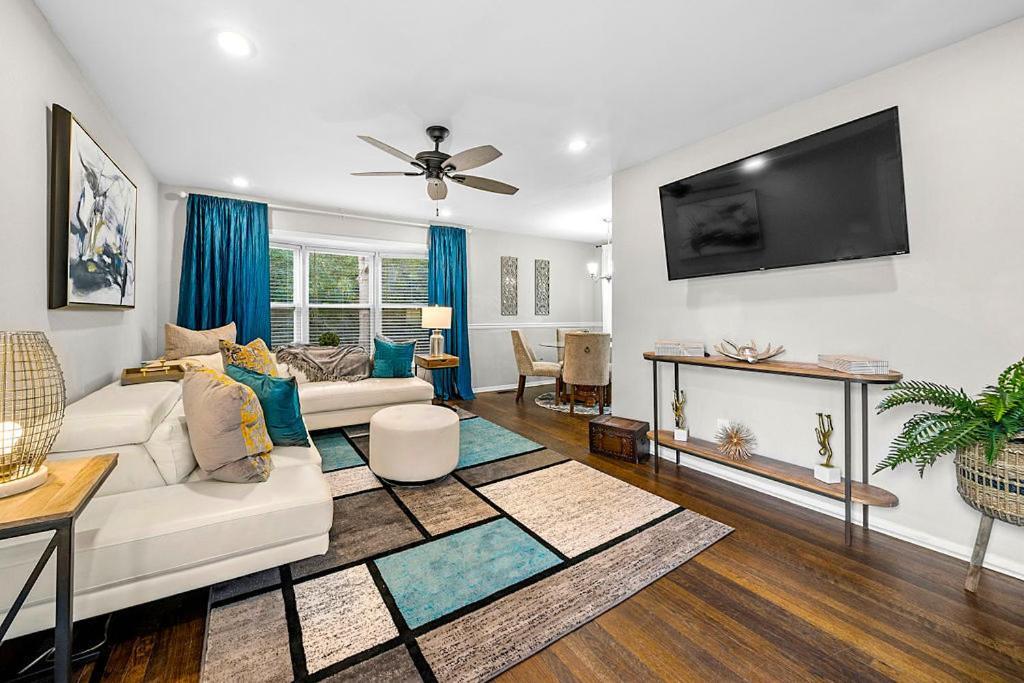 Goodkarma Rentals Refreshed Smyrna Home Near Battery Atl Half Mile To Interstate Atlanta Eksteriør bilde